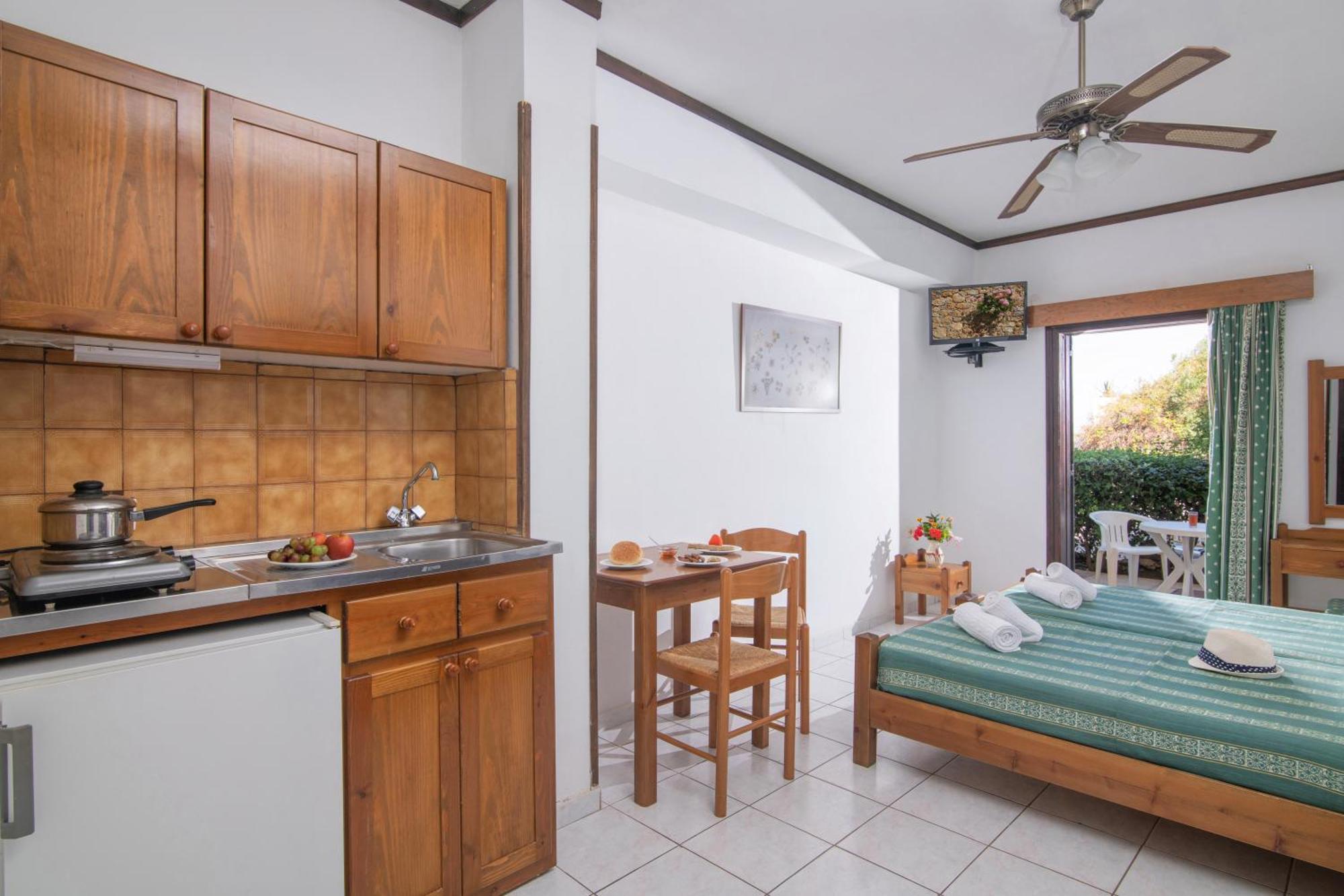 Iliostasi Beach Apartments خيرسونِسوس المظهر الخارجي الصورة